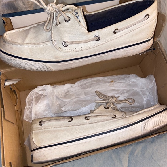 Sperry Top Slider’s - Picture 2 of 3